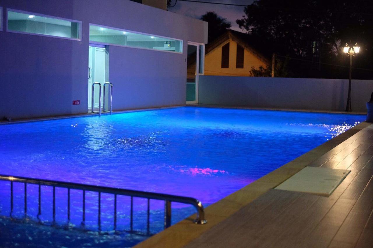 Blue Orchids Hotel Hat Yai Exterior photo