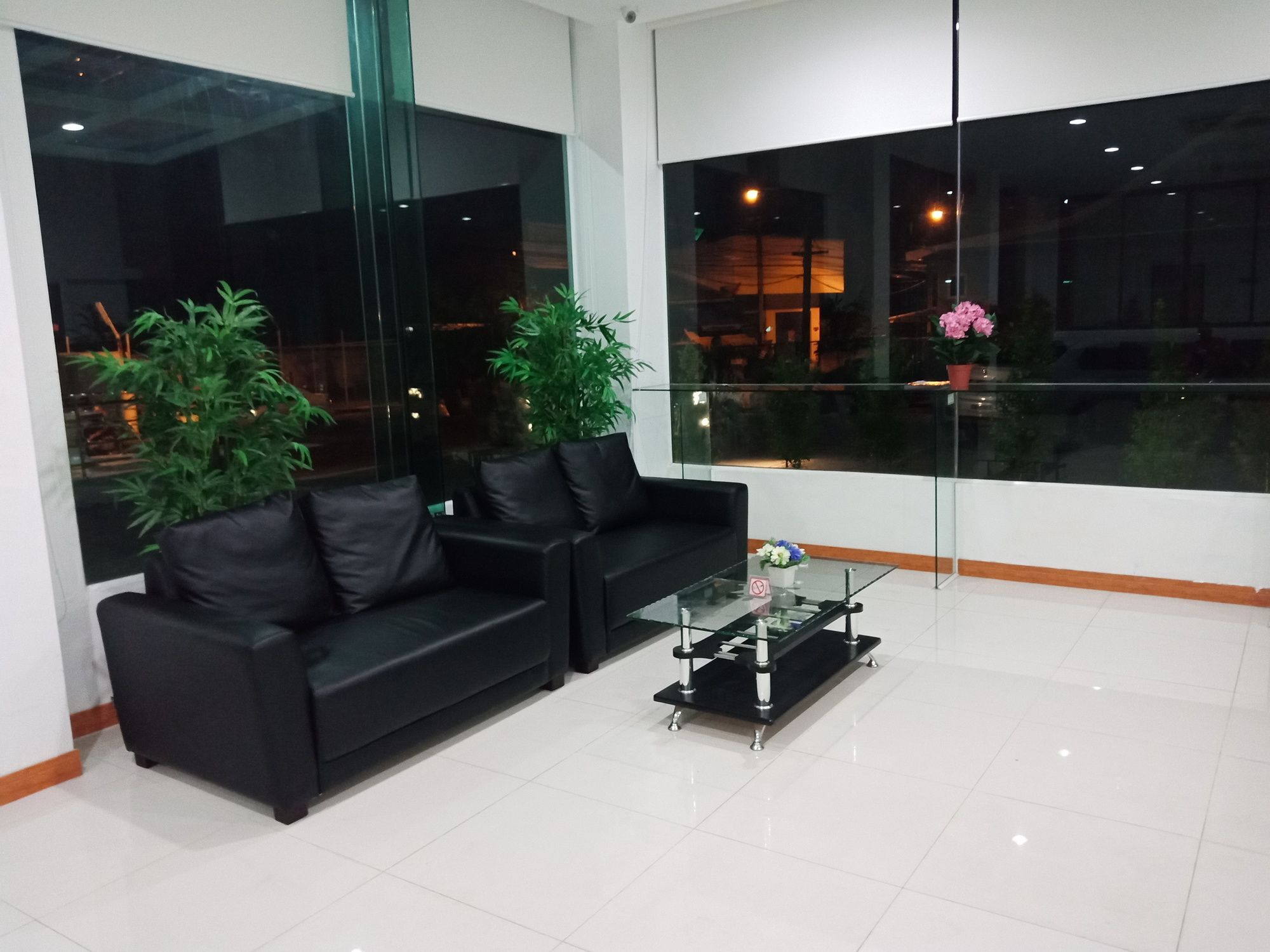 Blue Orchids Hotel Hat Yai Exterior photo