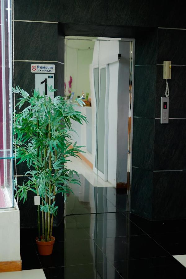 Blue Orchids Hotel Hat Yai Exterior photo